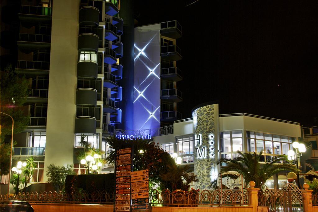 Hotel Meripol ألبا أدرياتيكا المظهر الخارجي الصورة