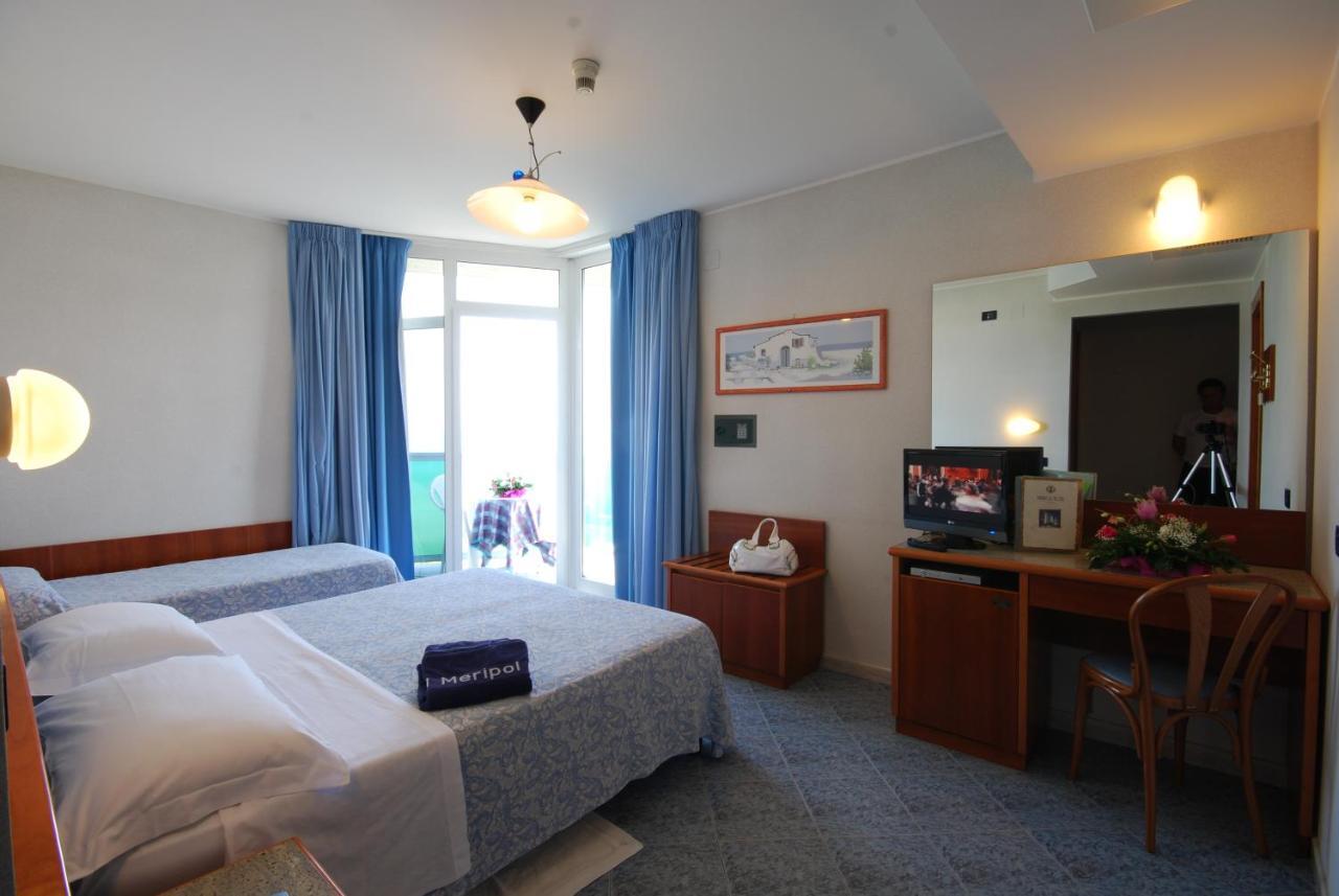 Hotel Meripol ألبا أدرياتيكا الغرفة الصورة